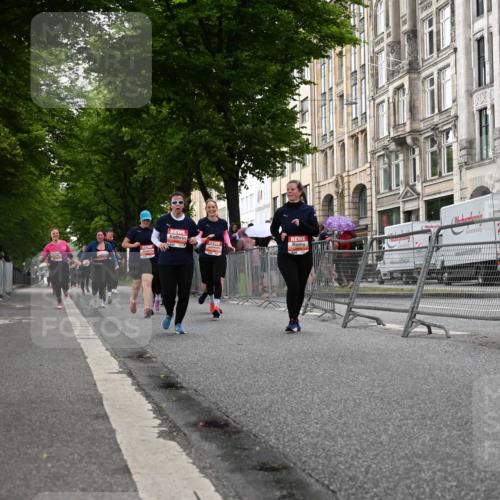 14.06.2026 - REWE Women's Run J. Mangold http://msf.ph/oto/9762731 14.06.2026 11:09:29 Ziel 5197, 5246, 5278, 5465, 5472, 5559, 5770, 5855, 5902, 5926 meine-sportfotos.de