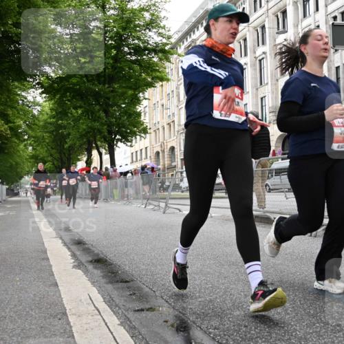14.06.2026 - REWE Women's Run J. Mangold http://msf.ph/oto/9763255 14.06.2026 11:09:37 Ziel 5060, 5061, 5063, 5145, 5197, 5246, 5472, 5559, 5770, 5855, 5902, 5926, 5974 meine-sportfotos.de