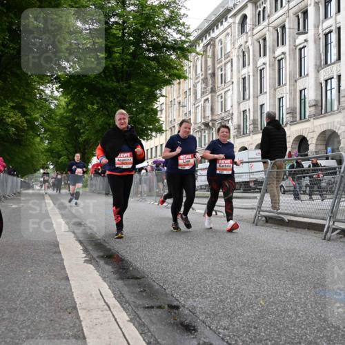 14.06.2026 - REWE Women's Run J. Mangold http://msf.ph/oto/9763260 14.06.2026 11:09:42 Ziel 5375, 5533, 5937, 5938, 5974, 5996 meine-sportfotos.de