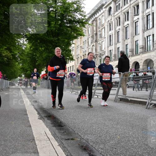 14.06.2026 - REWE Women's Run J. Mangold http://msf.ph/oto/9763263 14.06.2026 11:09:42 Ziel 5375, 5533, 5937, 5938, 5974, 5996 meine-sportfotos.de