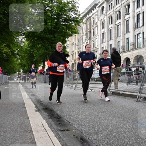 14.06.2026 - REWE Women's Run J. Mangold http://msf.ph/oto/9763266 14.06.2026 11:09:42 Ziel 5375, 5533, 5937, 5938, 5974, 5996 meine-sportfotos.de