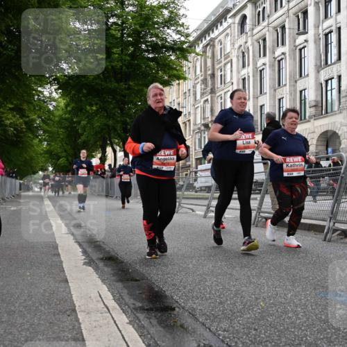 14.06.2026 - REWE Women's Run J. Mangold http://msf.ph/oto/9763271 14.06.2026 11:09:42 Ziel 5375, 5533, 5937, 5938, 5974, 5996 meine-sportfotos.de