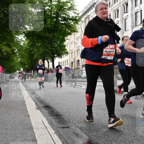 14.06.2026 - REWE Women's Run J. Mangold http://msf.ph/oto/9763282 14.06.2026 11:09:43 Ziel 5375, 5533, 5937, 5938, 5974, 5996 meine-sportfotos.de