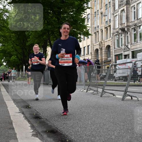 14.06.2026 - REWE Women's Run J. Mangold http://msf.ph/oto/9763367 14.06.2026 11:09:59 Ziel 5211, 5240, 5301, 5787, 5788, 5961 meine-sportfotos.de