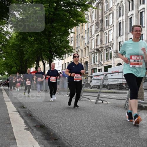 14.06.2026 - REWE Women's Run J. Mangold http://msf.ph/oto/9763423 14.06.2026 11:10:17 Ziel 5005, 5028, 5236, 5724, 5830, 5831 meine-sportfotos.de