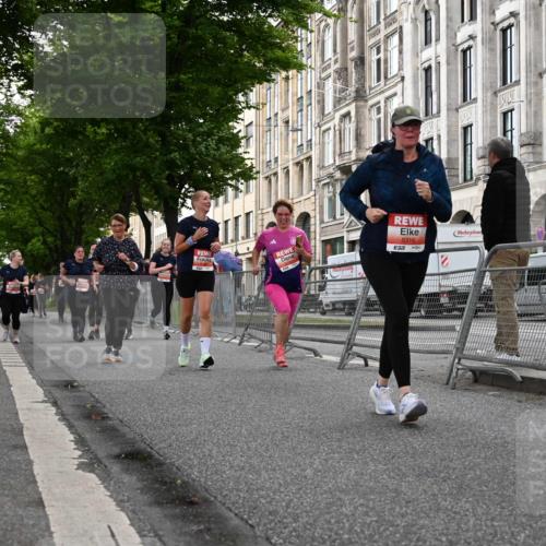 14.06.2026 - REWE Women's Run J. Mangold http://msf.ph/oto/9763500 14.06.2026 11:10:26 Ziel 5120, 5123, 5124, 5125, 5126, 5127, 5316, 5724, 5763, 5830, 5831 meine-sportfotos.de