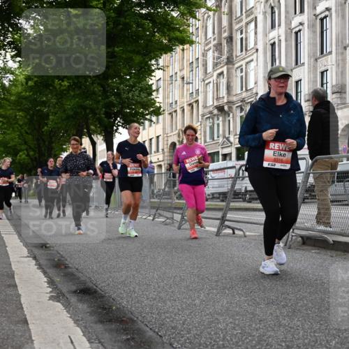 14.06.2026 - REWE Women's Run J. Mangold http://msf.ph/oto/9763504 14.06.2026 11:10:26 Ziel 5120, 5123, 5124, 5125, 5126, 5127, 5316, 5724, 5763, 5830, 5831 meine-sportfotos.de