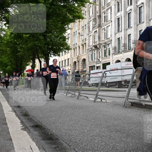 14.06.2026 - REWE Women's Run J. Mangold http://msf.ph/oto/9763595 14.06.2026 11:10:33 Ziel 5123, 5124, 5125, 5126, 5127, 5254, 5606, 5763, 5879 meine-sportfotos.de