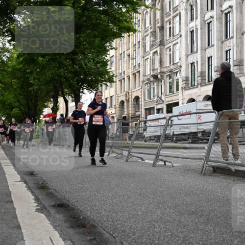 14.06.2026 - REWE Women's Run J. Mangold http://msf.ph/oto/9763601 14.06.2026 11:10:33 Ziel 5123, 5124, 5125, 5126, 5127, 5254, 5606, 5763, 5879 meine-sportfotos.de