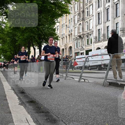 14.06.2026 - REWE Women's Run J. Mangold http://msf.ph/oto/9763672 14.06.2026 11:10:43 Ziel 5136, 5275, 5554, 5575, 5617, 5915, 6027 meine-sportfotos.de