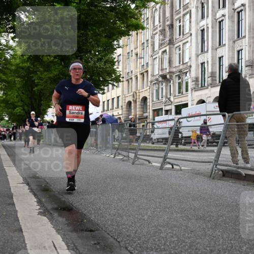 14.06.2026 - REWE Women's Run J. Mangold http://msf.ph/oto/9763747 14.06.2026 11:10:50 Ziel 5136, 5275, 5348, 5575, 6027 meine-sportfotos.de
