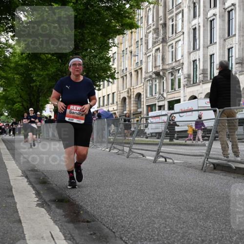 14.06.2026 - REWE Women's Run J. Mangold http://msf.ph/oto/9763752 14.06.2026 11:10:51 Ziel 5275, 5348, 6027 meine-sportfotos.de