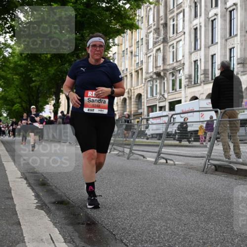 14.06.2026 - REWE Women's Run J. Mangold http://msf.ph/oto/9763767 14.06.2026 11:10:51 Ziel 5275, 5348, 6027 meine-sportfotos.de