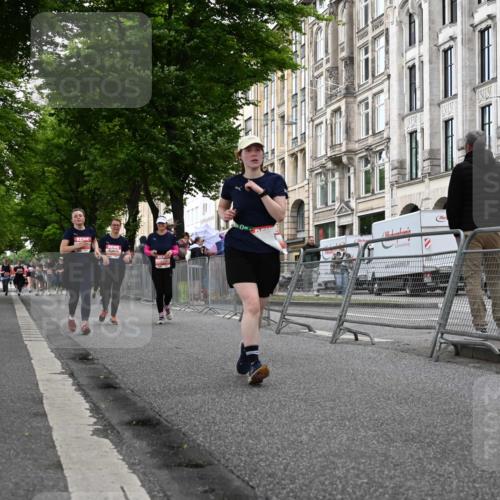 14.06.2026 - REWE Women's Run J. Mangold http://msf.ph/oto/9763779 14.06.2026 11:10:57 Ziel 5165, 5324, 5348, 6022, 6068 meine-sportfotos.de