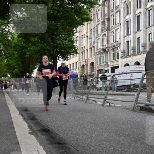 14.06.2026 - REWE Women's Run J. Mangold http://msf.ph/oto/9763792 14.06.2026 11:10:58 Ziel 5165, 5324, 6022, 6068 meine-sportfotos.de