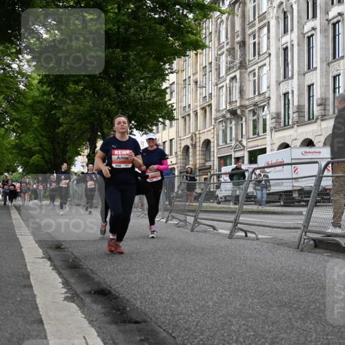 14.06.2026 - REWE Women's Run J. Mangold http://msf.ph/oto/9763800 14.06.2026 11:10:59 Ziel 5165, 5267, 5324, 6022, 6068 meine-sportfotos.de