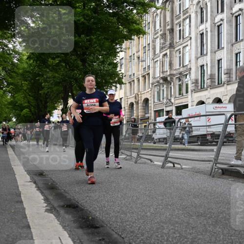 14.06.2026 - REWE Women's Run J. Mangold http://msf.ph/oto/9763804 14.06.2026 11:10:59 Ziel 5165, 5267, 5324, 6022, 6068 meine-sportfotos.de