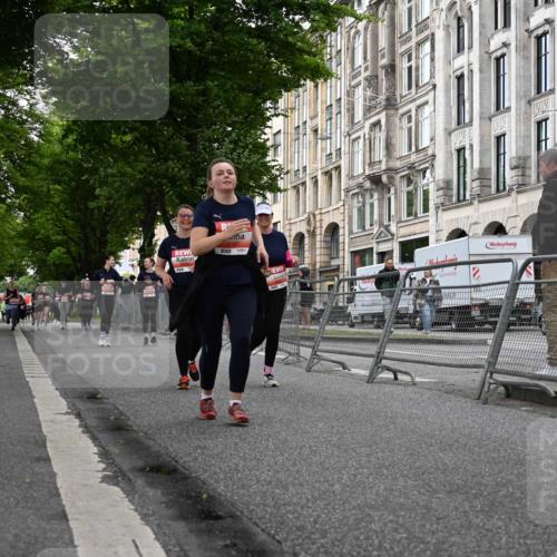 14.06.2026 - REWE Women's Run J. Mangold http://msf.ph/oto/9763809 14.06.2026 11:10:59 Ziel 5165, 5267, 5324, 6022, 6068 meine-sportfotos.de