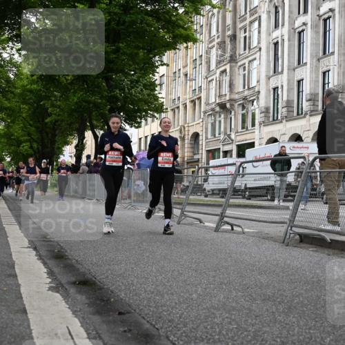 14.06.2026 - REWE Women's Run J. Mangold http://msf.ph/oto/9763856 14.06.2026 11:11:03 Ziel 5165, 5267, 5323, 5324, 6022, 6068 meine-sportfotos.de