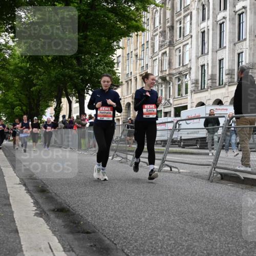 14.06.2026 - REWE Women's Run J. Mangold http://msf.ph/oto/9763869 14.06.2026 11:11:04 Ziel 5165, 5267, 5323, 5342, 5708, 5717, 6022, 6068 meine-sportfotos.de