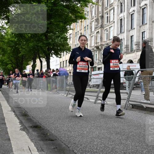 14.06.2026 - REWE Women's Run J. Mangold http://msf.ph/oto/9763881 14.06.2026 11:11:05 Ziel 5165, 5267, 5323, 5342, 5708, 5717, 6022, 6068 meine-sportfotos.de