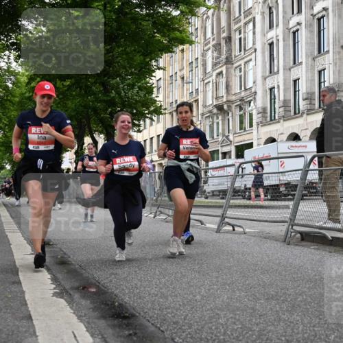 14.06.2026 - REWE Women's Run J. Mangold http://msf.ph/oto/9763944 14.06.2026 11:11:12 Ziel 5040, 5042, 5043, 5162, 5342, 5632, 5708, 5717 meine-sportfotos.de