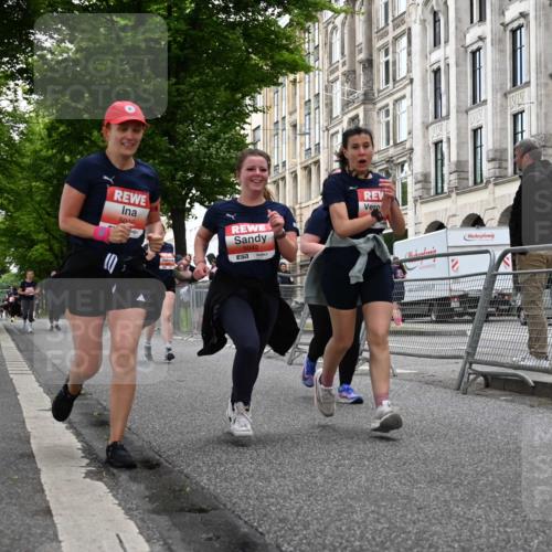 14.06.2026 - REWE Women's Run J. Mangold http://msf.ph/oto/9763949 14.06.2026 11:11:12 Ziel 5040, 5042, 5043, 5162, 5342, 5632, 5708, 5717 meine-sportfotos.de