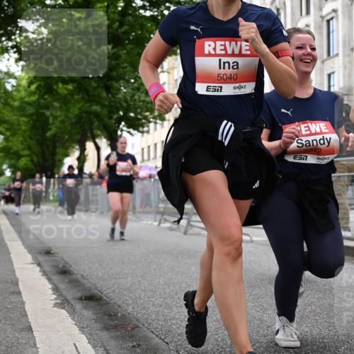 14.06.2026 - REWE Women's Run J. Mangold http://msf.ph/oto/9763964 14.06.2026 11:11:13 Ziel 5040, 5042, 5043, 5162, 5342, 5632, 5708, 5717 meine-sportfotos.de
