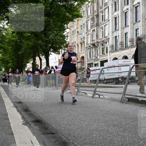 14.06.2026 - REWE Women's Run J. Mangold http://msf.ph/oto/9763974 14.06.2026 11:11:15 Ziel 5040, 5042, 5043, 5162, 5632 meine-sportfotos.de