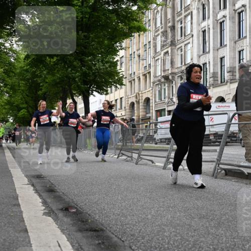 14.06.2026 - REWE Women's Run J. Mangold http://msf.ph/oto/9763995 14.06.2026 11:11:21 Ziel 5080, 5081, 5082, 5148, 5663 meine-sportfotos.de