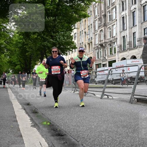 14.06.2026 - REWE Women's Run J. Mangold http://msf.ph/oto/9764071 14.06.2026 11:11:31 Ziel 5265, 5362, 5730 meine-sportfotos.de