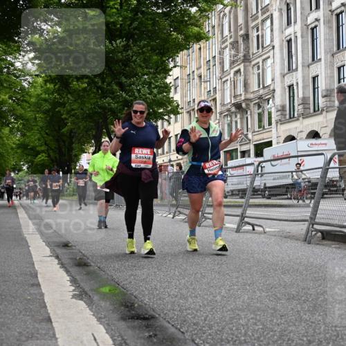 14.06.2026 - REWE Women's Run J. Mangold http://msf.ph/oto/9764075 14.06.2026 11:11:31 Ziel 5265, 5362, 5730 meine-sportfotos.de