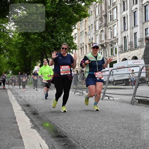 14.06.2026 - REWE Women's Run J. Mangold http://msf.ph/oto/9764078 14.06.2026 11:11:32 Ziel 5265, 5362, 5730 meine-sportfotos.de