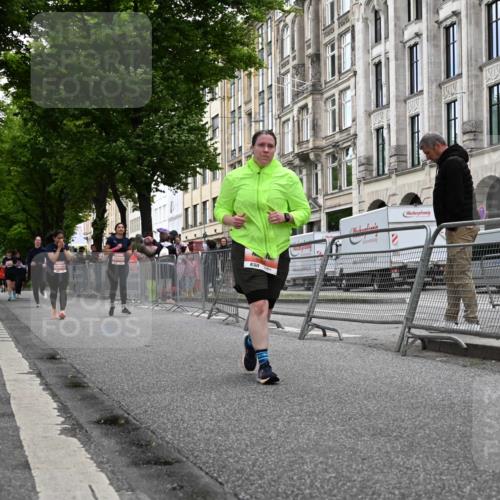 14.06.2026 - REWE Women's Run J. Mangold http://msf.ph/oto/9764130 14.06.2026 11:11:34 Ziel 5265, 5362, 5730 meine-sportfotos.de
