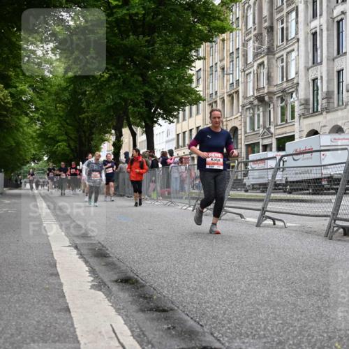 14.06.2026 - REWE Women's Run J. Mangold http://msf.ph/oto/9764239 14.06.2026 11:11:54 Ziel 5388 meine-sportfotos.de
