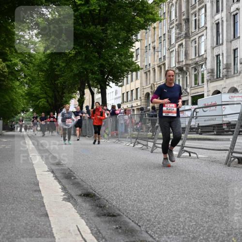 14.06.2026 - REWE Women's Run J. Mangold http://msf.ph/oto/9764247 14.06.2026 11:11:54 Ziel 5388 meine-sportfotos.de