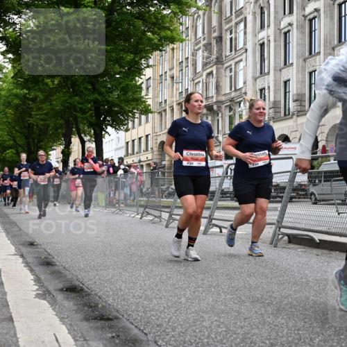 14.06.2026 - REWE Women's Run J. Mangold http://msf.ph/oto/9764322 14.06.2026 11:12:02 Ziel 5097, 5105, 5555, 5658, 5959 meine-sportfotos.de