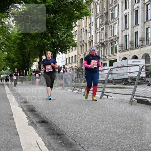 14.06.2026 - REWE Women's Run J. Mangold http://msf.ph/oto/9764446 14.06.2026 11:12:16 Ziel 5088, 5089, 5090, 5191, 5302, 5325, 5785, 6052 meine-sportfotos.de