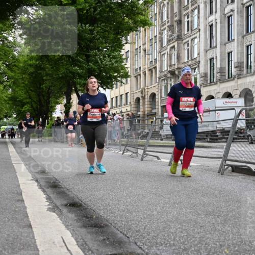 14.06.2026 - REWE Women's Run J. Mangold http://msf.ph/oto/9764460 14.06.2026 11:12:17 Ziel 5088, 5089, 5090, 5191, 5325, 5785, 6052 meine-sportfotos.de
