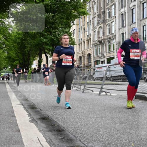 14.06.2026 - REWE Women's Run J. Mangold http://msf.ph/oto/9764472 14.06.2026 11:12:18 Ziel 5088, 5089, 5090, 5191, 5325, 5785, 6052 meine-sportfotos.de
