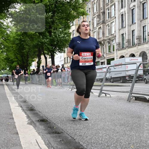 14.06.2026 - REWE Women's Run J. Mangold http://msf.ph/oto/9764481 14.06.2026 11:12:19 Ziel 5089, 5325, 5785, 6052 meine-sportfotos.de