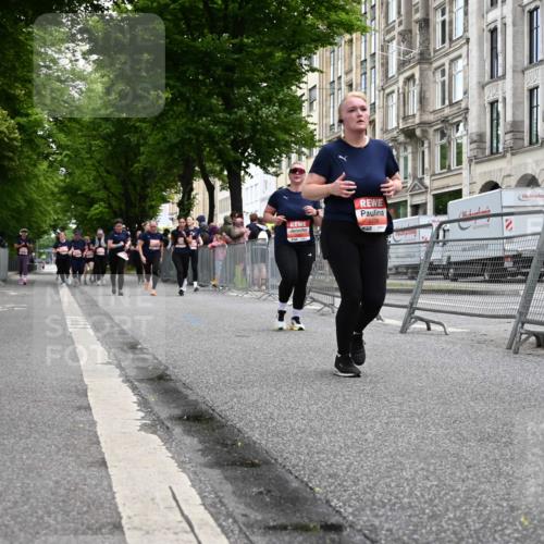 14.06.2026 - REWE Women's Run J. Mangold http://msf.ph/oto/9764533 14.06.2026 11:12:49 Ziel 5300, 5365, 5426 meine-sportfotos.de