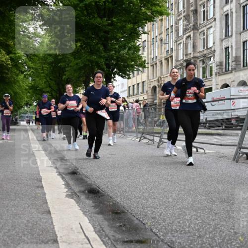 14.06.2026 - REWE Women's Run J. Mangold http://msf.ph/oto/9764582 14.06.2026 11:12:56 Ziel 5299, 5300, 5365, 5383, 5645, 5678, 5726, 5936, 6033 meine-sportfotos.de