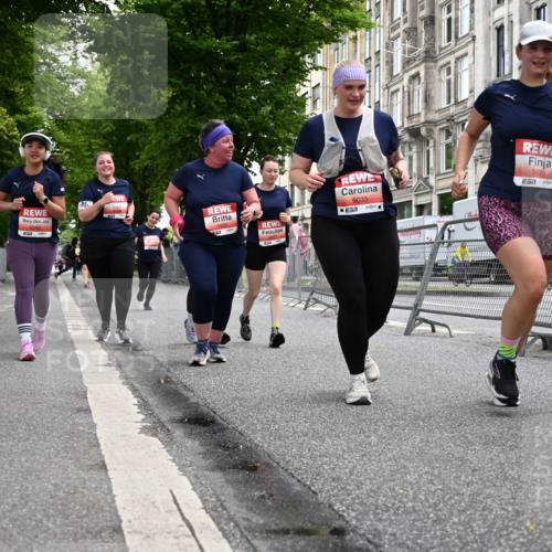14.06.2026 - REWE Women's Run J. Mangold http://msf.ph/oto/9764636 14.06.2026 11:13:01 Ziel 5057, 5252, 5299, 5383, 5537, 5564, 5645, 5678, 5726, 5936, 5955, 6033, 6059 meine-sportfotos.de