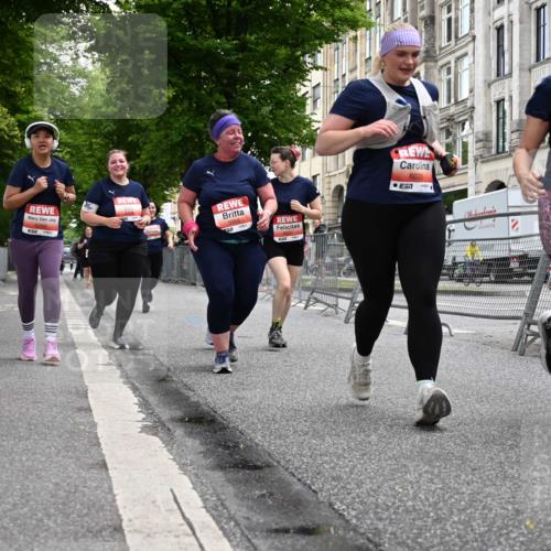 14.06.2026 - REWE Women's Run J. Mangold http://msf.ph/oto/9764639 14.06.2026 11:13:01 Ziel 5057, 5252, 5299, 5383, 5537, 5564, 5645, 5678, 5726, 5936, 5955, 6033, 6059 meine-sportfotos.de