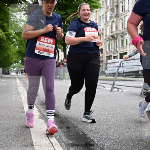 14.06.2026 - REWE Women's Run J. Mangold http://msf.ph/oto/9764663 14.06.2026 11:13:04 Ziel 5057, 5252, 5299, 5537, 5564, 5645, 5678, 5726, 5955, 6033, 6059 meine-sportfotos.de