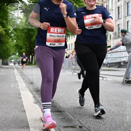 14.06.2026 - REWE Women's Run J. Mangold http://msf.ph/oto/9764666 14.06.2026 11:13:04 Ziel 5057, 5252, 5299, 5537, 5564, 5645, 5678, 5726, 5955, 6033, 6059 meine-sportfotos.de