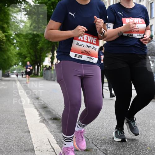 14.06.2026 - REWE Women's Run J. Mangold http://msf.ph/oto/9764668 14.06.2026 11:13:04 Ziel 5057, 5252, 5299, 5537, 5564, 5645, 5678, 5726, 5955, 6033, 6059 meine-sportfotos.de