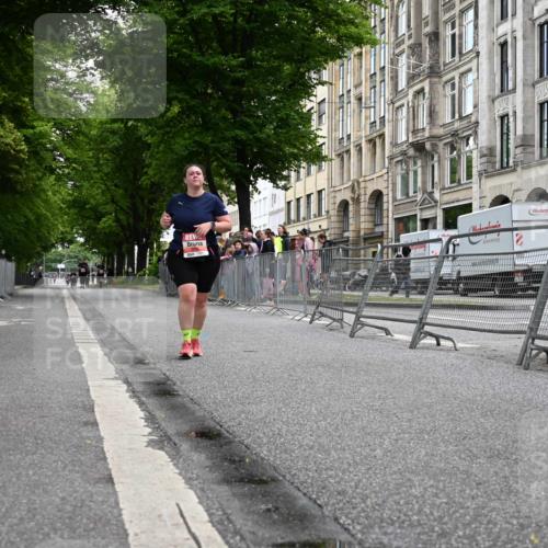 14.06.2026 - REWE Women's Run J. Mangold http://msf.ph/oto/9764674 14.06.2026 11:13:12 Ziel 5256 meine-sportfotos.de