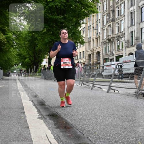 14.06.2026 - REWE Women's Run J. Mangold http://msf.ph/oto/9764686 14.06.2026 11:13:13 Ziel 5256 meine-sportfotos.de
